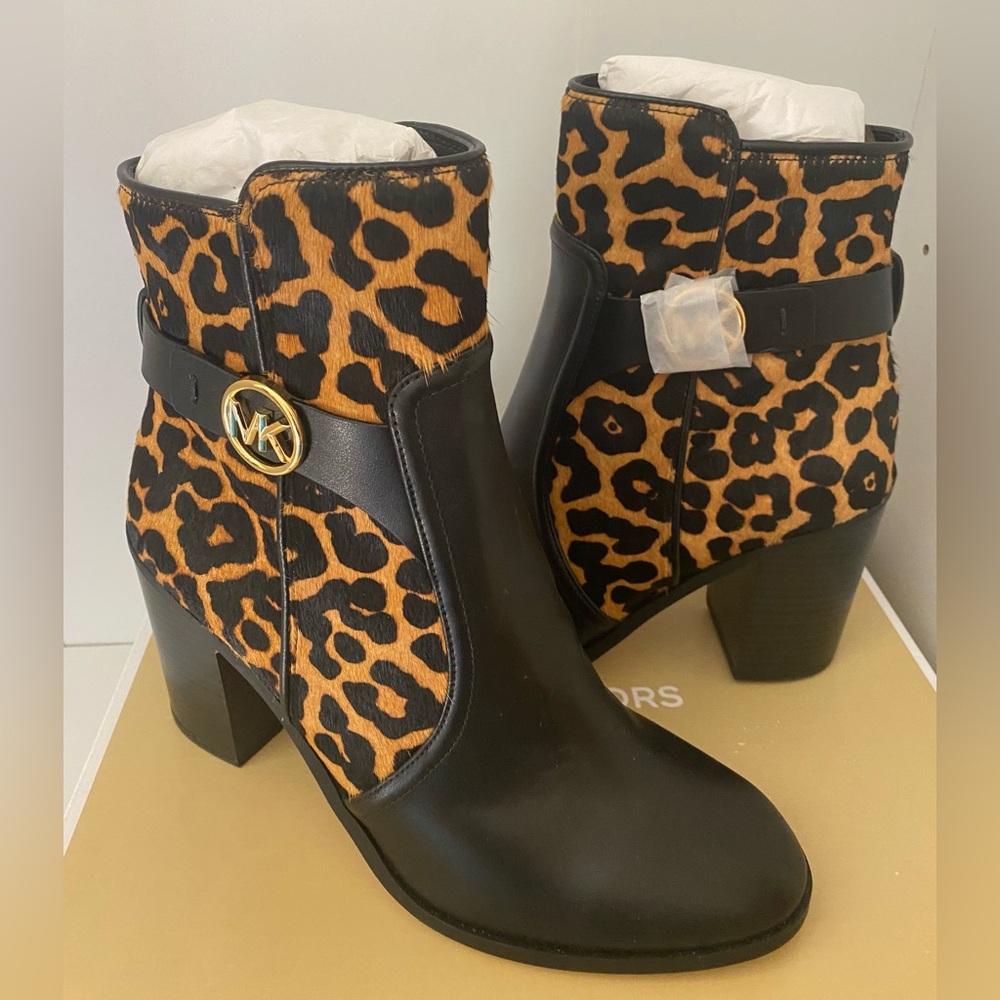 Michael Kors Carmen Leopard Calf Hair & Faux Leather Ankle Boot Butterscotch Nib